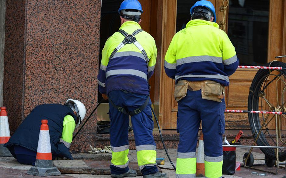 comment déboucher une canalisation Paris 9
