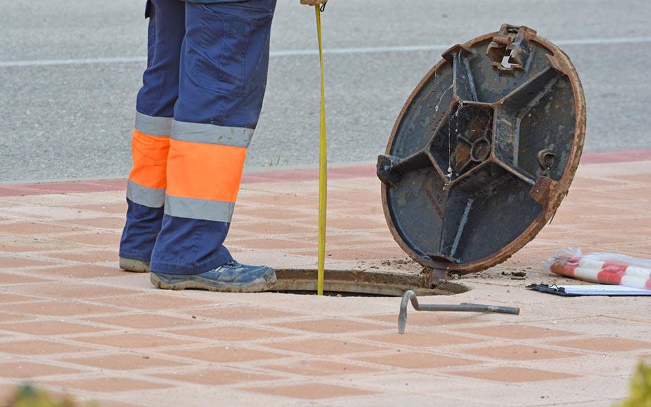 comment déboucher une canalisation Paris 9